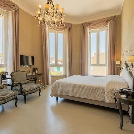 Mosca Charming House Bed and Breakfast 3*