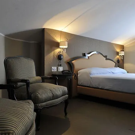 Mosca Charming House Bed and Breakfast 3*